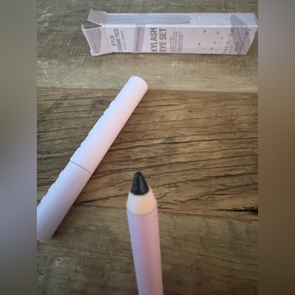 NEW IN BOX Kylie Kylash Eye Gift SET ~ both are black - Picture 11 of 11